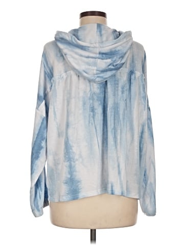Skies Are Blue Long Sleeve T-Shirt (view 2)