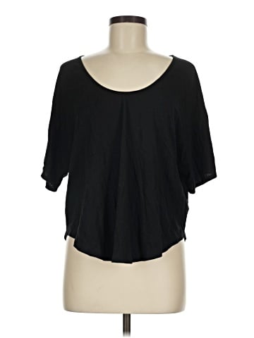 Express Outlet Short Sleeve Top (view 1)