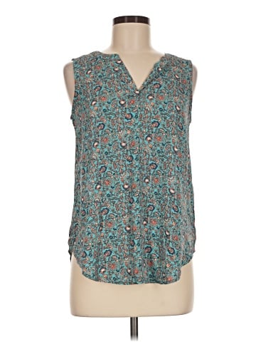 Maurices Sleeveless T-Shirt (view 1)