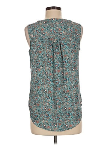 Maurices Sleeveless T-Shirt (view 2)