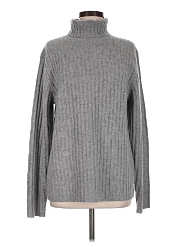 Banana Republic Cashmere Pullover Sweater (view 1)