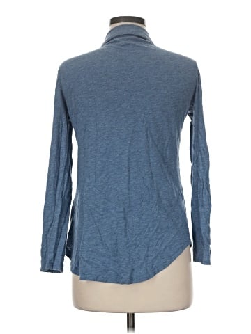 Liz Claiborne Long Sleeve Button-Down Shirt (view 2)