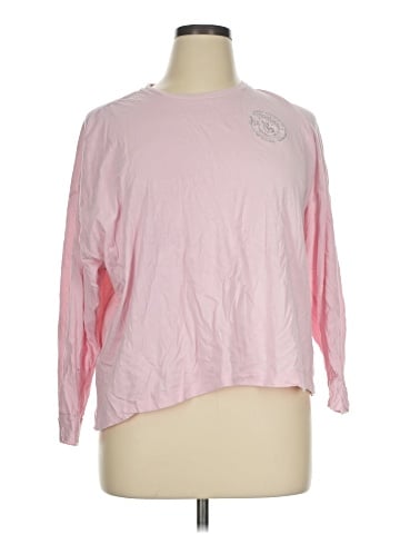 Victoria's Secret Long Sleeve T-Shirt (view 1)
