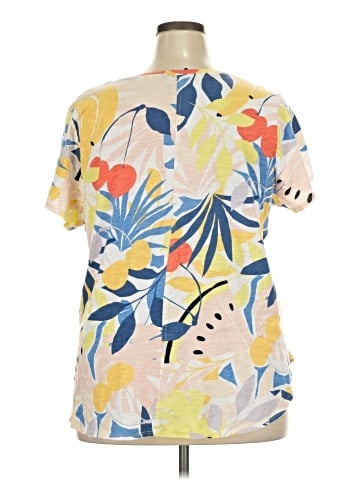 Cynthia Rowley TJX Short Sleeve T-Shirt (view 2)