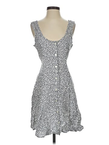 Old Navy Casual Dress (view 1)