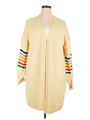 Dokotoo Cardigan (view 1)