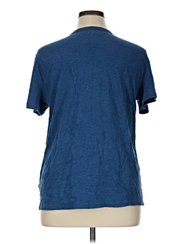 Gap Short Sleeve T-Shirt (view 2)