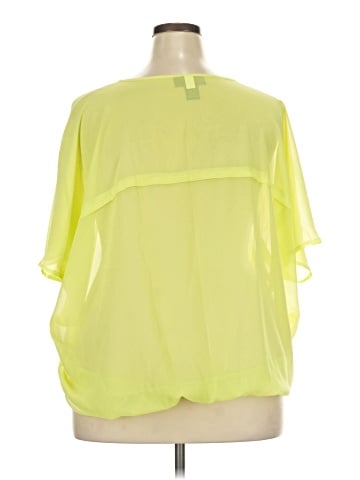 Lane Bryant Short Sleeve Blouse (view 2)
