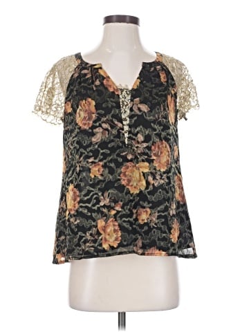 HD in Paris Short Sleeve Blouse (view 1)