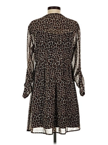 TWO by Vince Camuto Casual Dress (view 2)