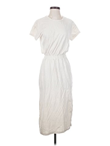 Old Navy Casual Dress (view 1)
