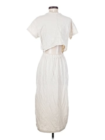 Old Navy Casual Dress (view 2)