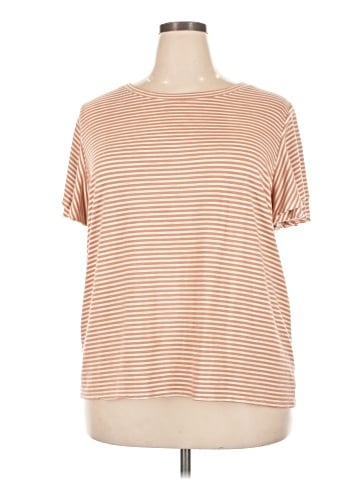 Nine Britton Short Sleeve T-Shirt (view 1)