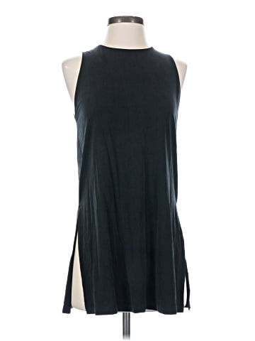Babaton Sleeveless T-Shirt (view 1)