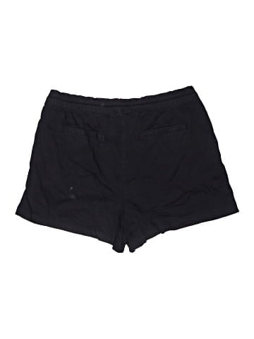 Gap Shorts (view 2)