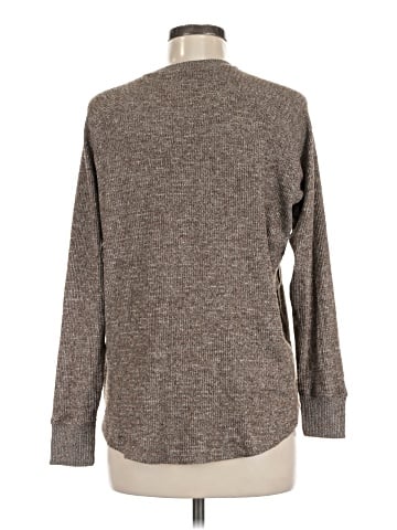 American Eagle Outfitters Pullover Sweater (view 2)
