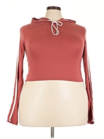 Fashion Nova Long Sleeve T-Shirt (view 1)