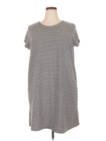 Vineyard Vines Casual Dress (view 1)