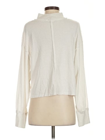 Elan Long Sleeve Turtleneck (view 2)