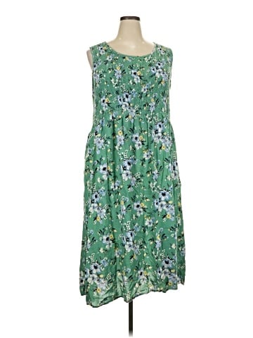 Croft & Barrow Casual Dress (view 1)