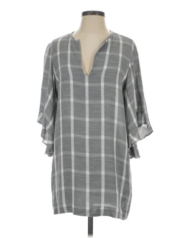 BCBGMAXAZRIA Poncho (view 1)
