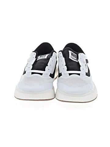 Vans Sneakers (view 2)