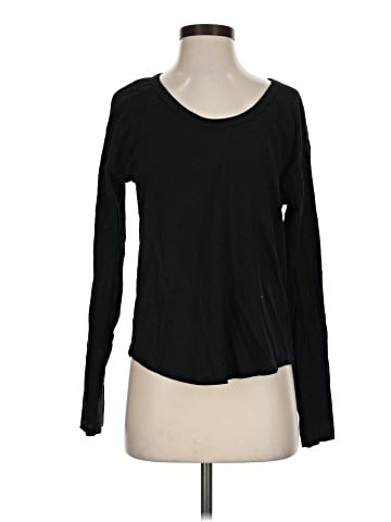 Gap Long Sleeve T-Shirt (view 1)