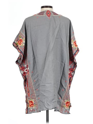 JW Los Angeles 3/4 Sleeve Blouse (view 2)