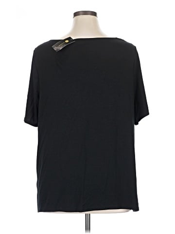 JM Collection Short Sleeve Turtleneck (view 2)
