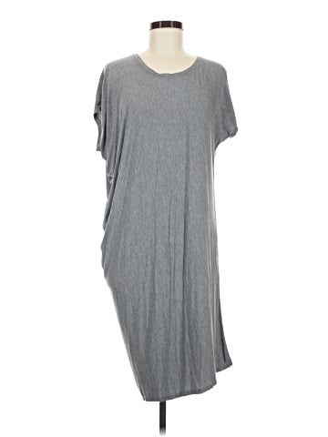 Athleta Short Sleeve T-Shirt (view 1)