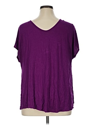 Lane Bryant Short Sleeve T-Shirt (view 2)