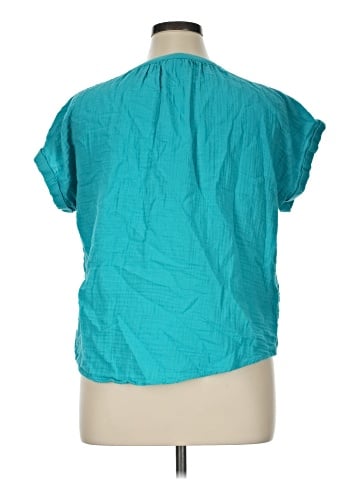 St. John's Bay Short Sleeve Blouse (view 2)
