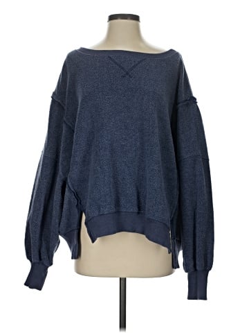 American Eagle Outfitters Pullover Sweater (view 1)