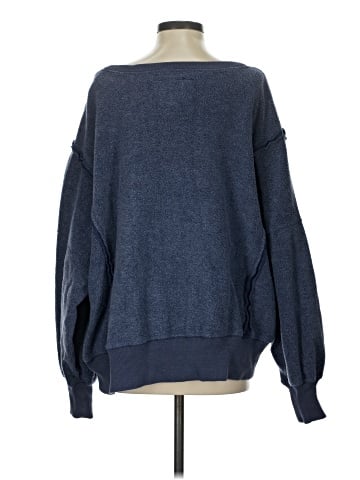 American Eagle Outfitters Pullover Sweater (view 2)