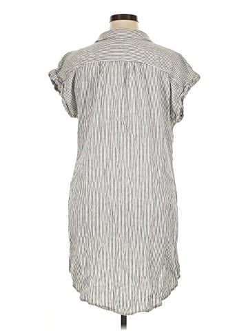 Old Navy Casual Dress (view 2)