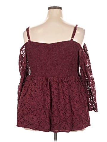 Torrid 3/4 Sleeve Top (view 2)