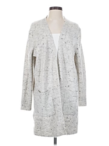Madewell Donegal Kent Cardigan Sweater in Coziest Yarn (view 1)