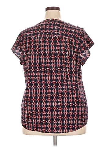Croft & Barrow Short Sleeve Blouse (view 2)