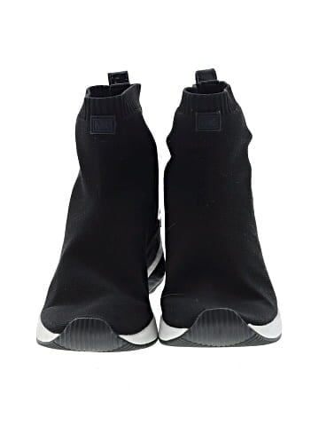 MICHAEL Michael Kors Ankle Boots (view 2)