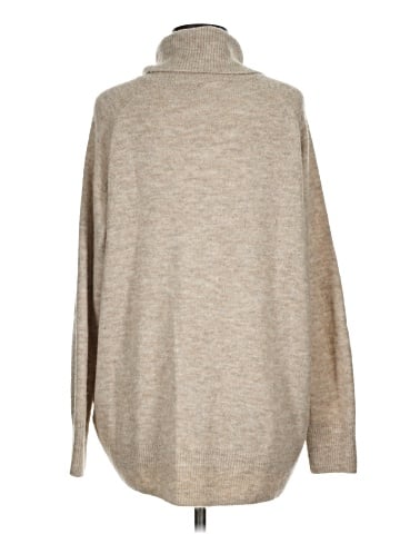 H&M Turtleneck Sweater (view 2)