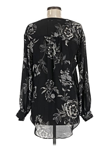 Maurices Long Sleeve T-Shirt (view 2)