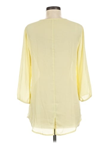 Maurices 3/4 Sleeve T-Shirt (view 2)