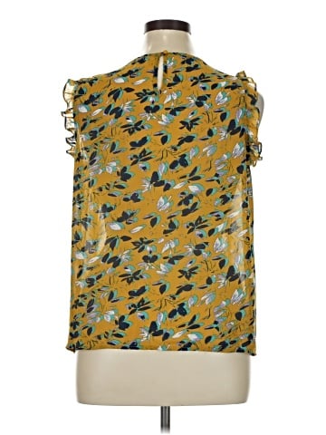 Fun2Fun Sleeveless Blouse (view 2)