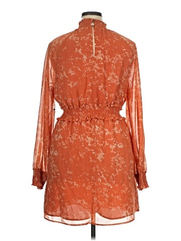 June & Hudson Casual Dress (view 2)