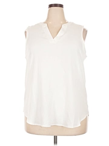 Maurices Sleeveless T-Shirt (view 1)