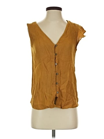 Lily White Sleeveless Blouse (view 1)