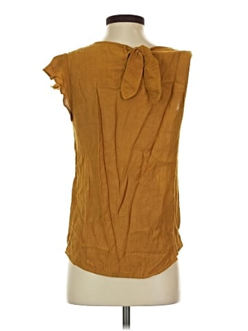 Lily White Sleeveless Blouse (view 2)