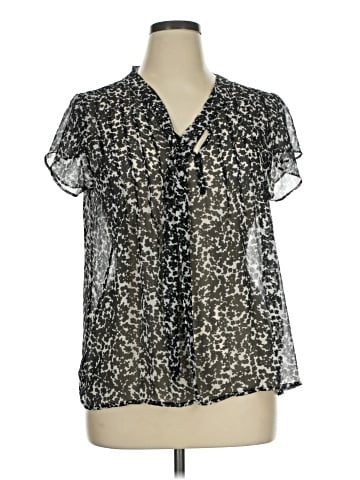Elle Short Sleeve Blouse (view 1)
