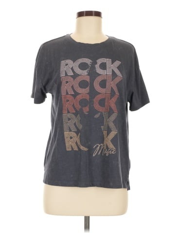 Maurices Short Sleeve T-Shirt (view 1)