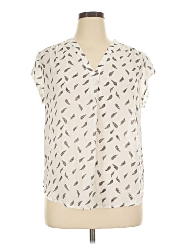 Fun2Fun Short Sleeve Blouse (view 1)